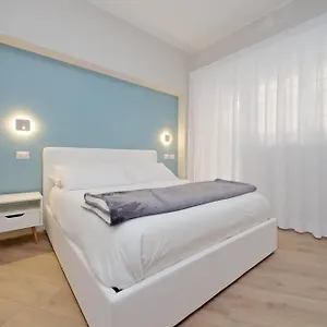 Boutique Con Ampia Terrazza - Citta Del Vaticano Roma