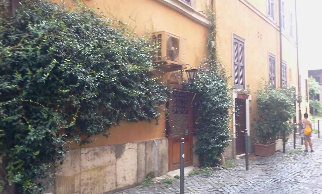 Casina Tiberina Apartment Rome